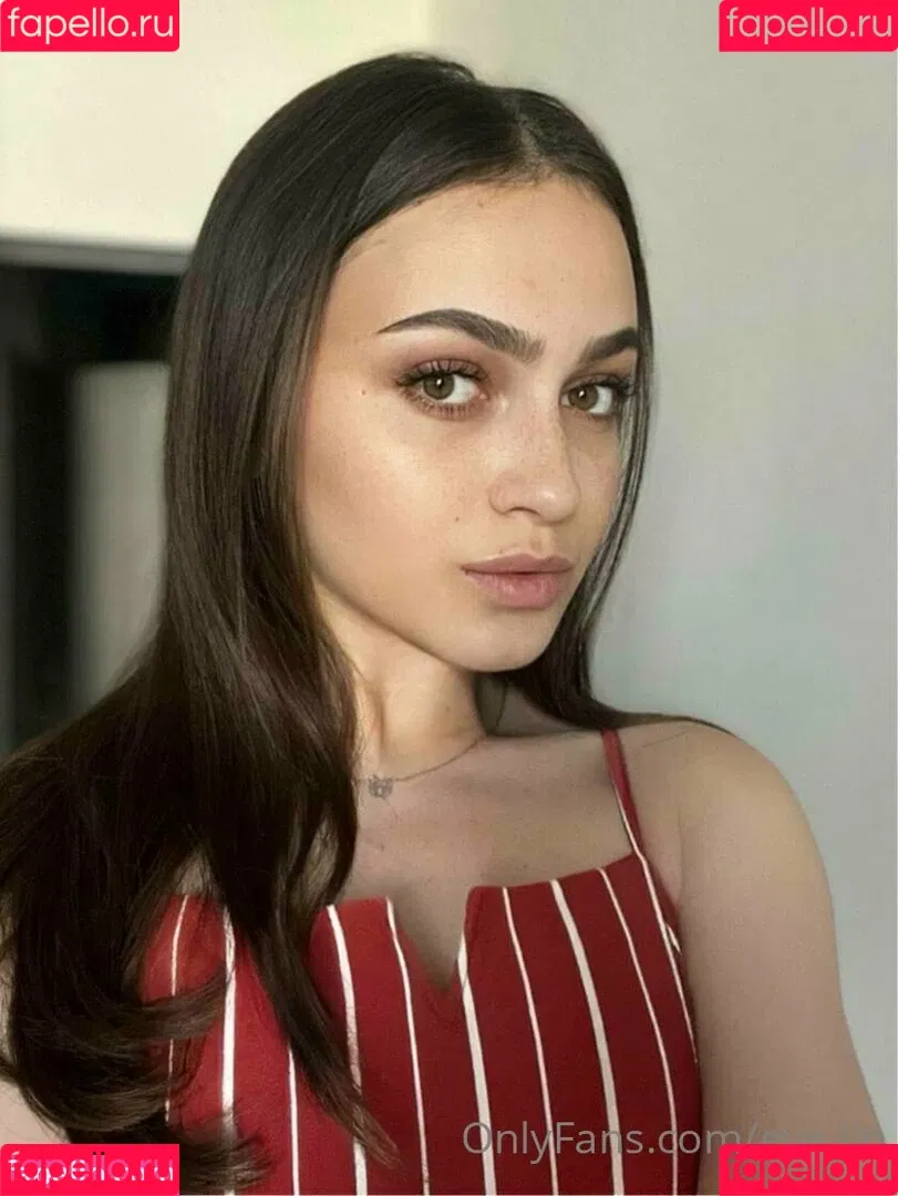 eve.lin Onlyfans Photo Gallery 