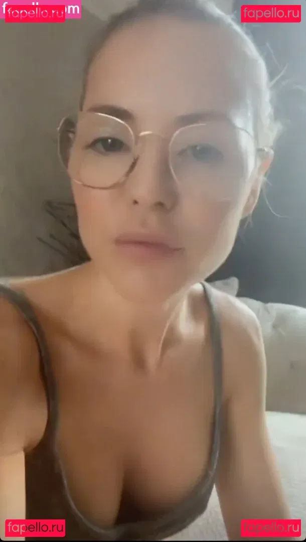 Stephanie De La O Onlyfans Photo Gallery 