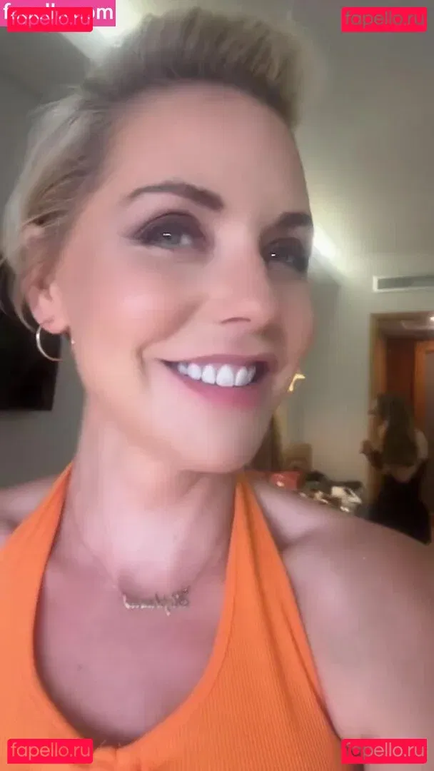 Stephanie De La O Onlyfans Photo Gallery 