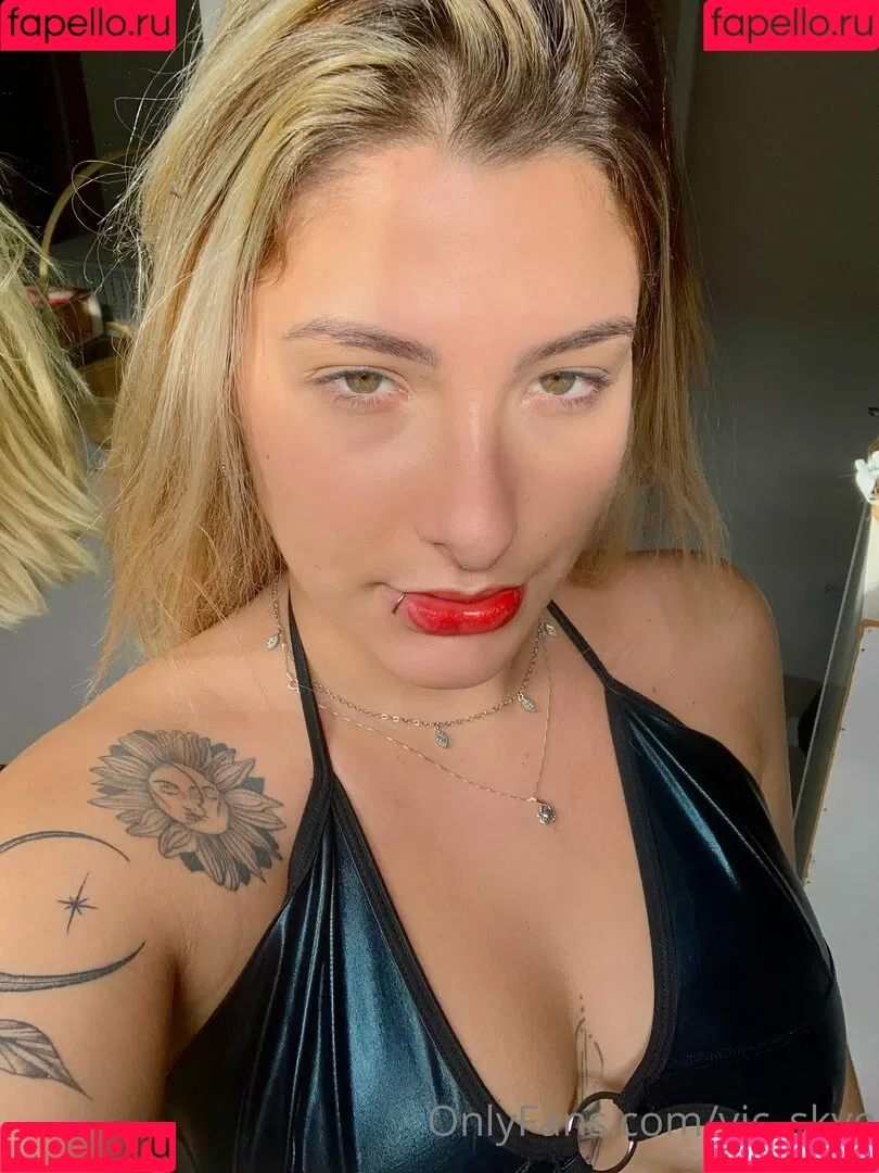 vic_skye Onlyfans Photo Gallery 