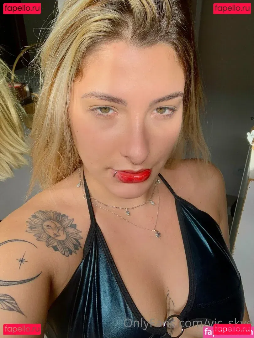 vic_skye Onlyfans Photo Gallery 
