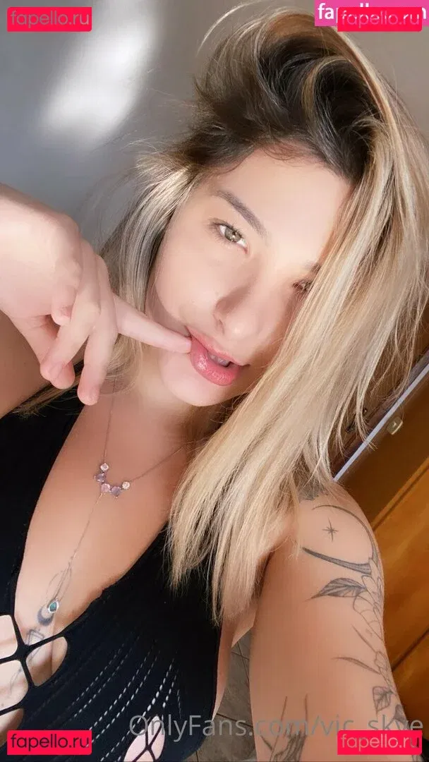 vic_skye Onlyfans Photo Gallery 