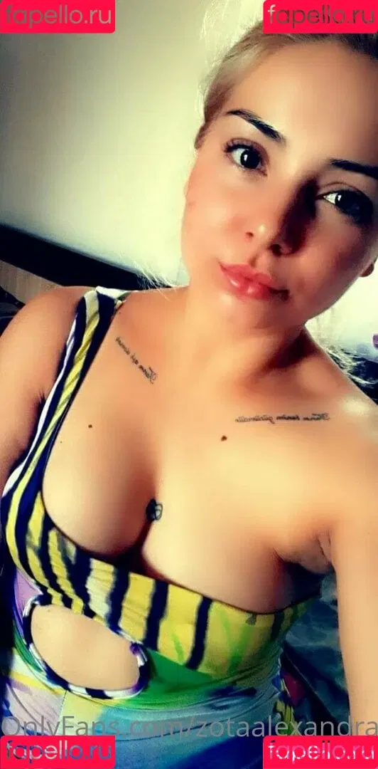 zotaalexandra Onlyfans Photo Gallery 
