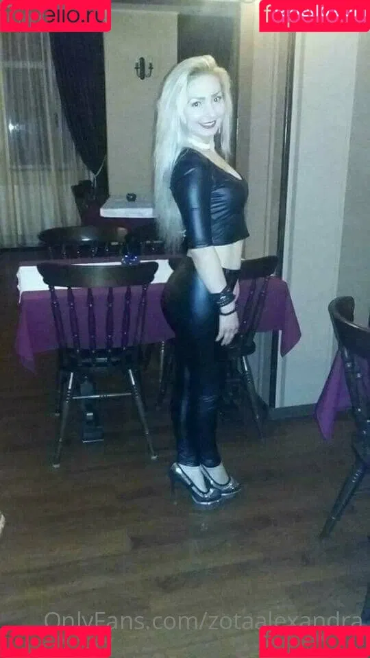 zotaalexandra Onlyfans Photo Gallery 