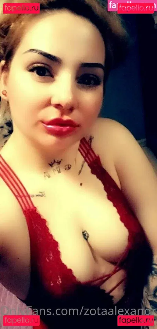 zotaalexandra Onlyfans Photo Gallery 