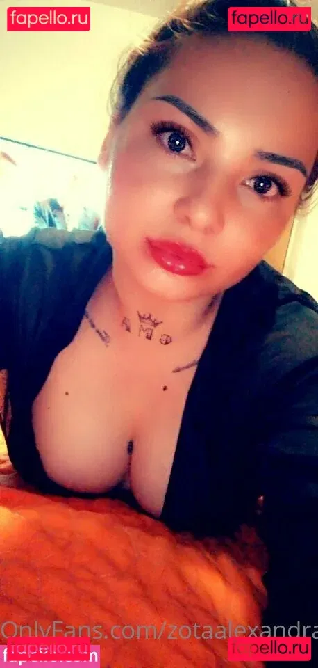 zotaalexandra Onlyfans Photo Gallery 