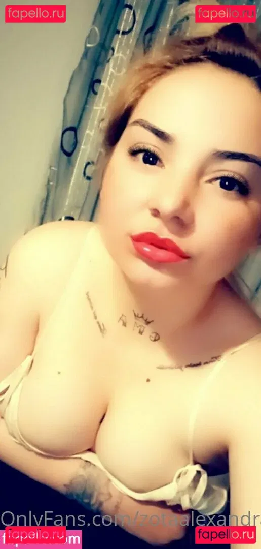 zotaalexandra Onlyfans Photo Gallery 