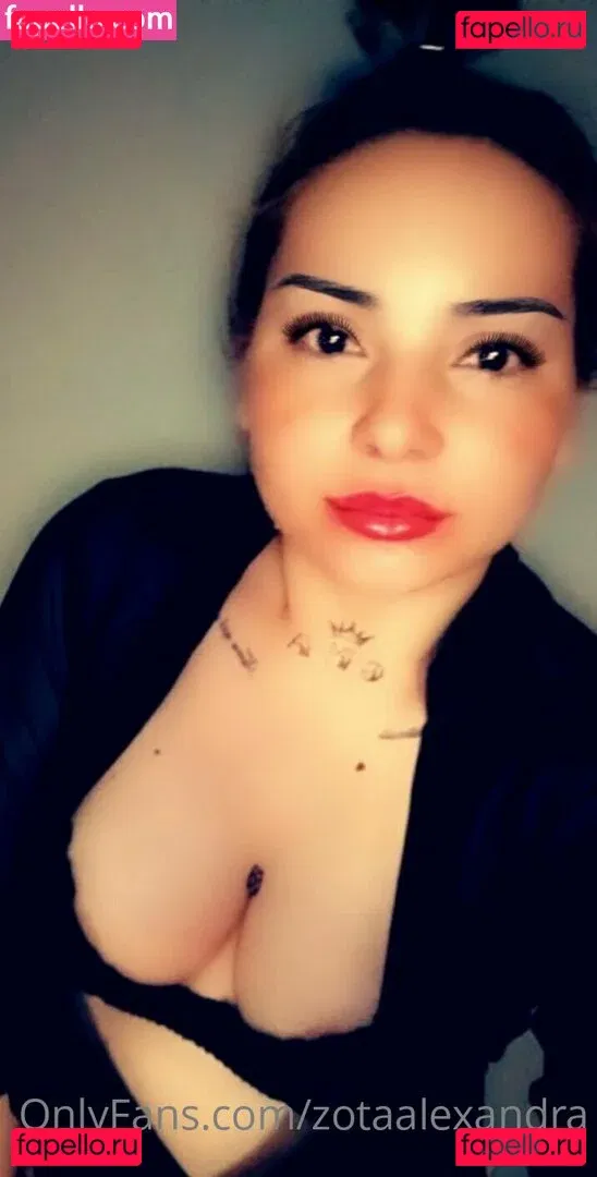 zotaalexandra Onlyfans Photo Gallery 
