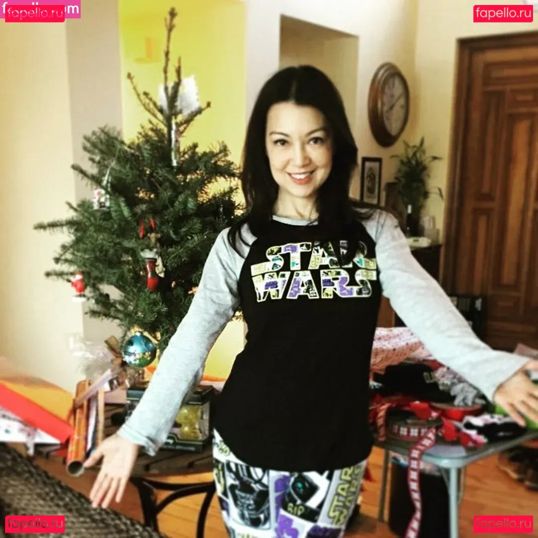 Ming-Na Wen Onlyfans Photo Gallery 
