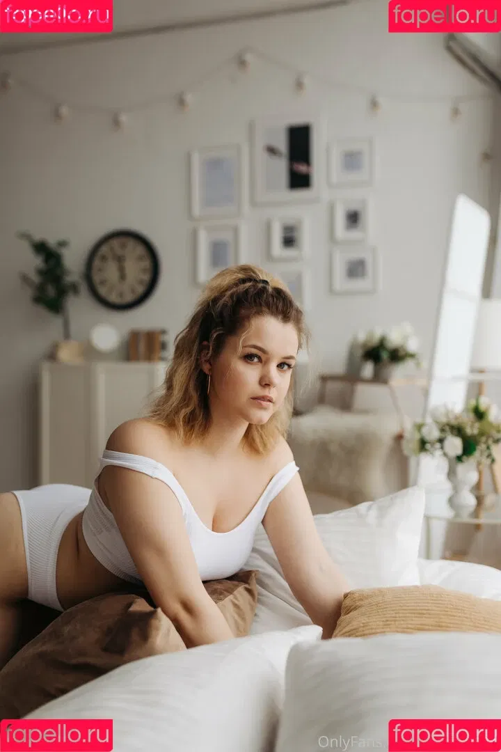Dianaholiday Onlyfans Photo Gallery 