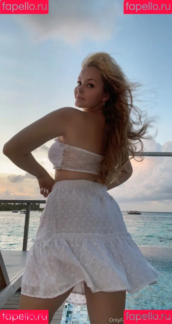 Dianaholiday Onlyfans Photo Gallery 