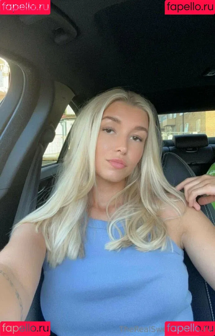 therealswedishblondie Onlyfans Photo Gallery 