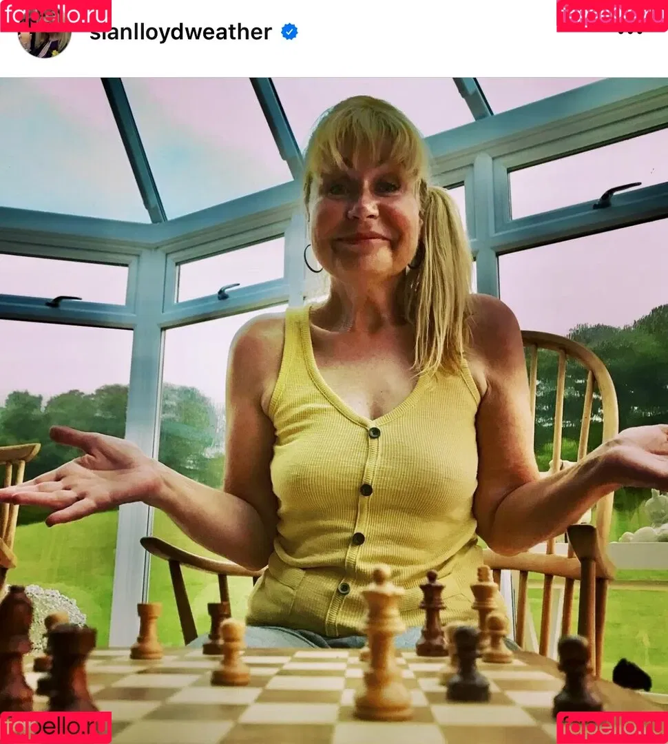 Sian Lloyd Onlyfans Photo Gallery 