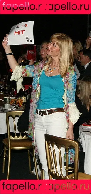 Sian Lloyd Onlyfans Photo Gallery 