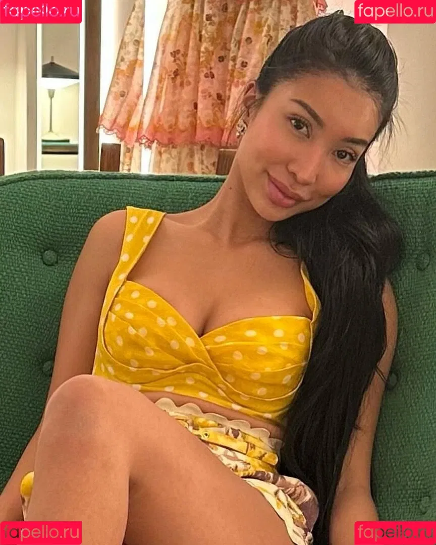 realsisselxxx Onlyfans Photo Gallery 