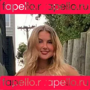 chlobailley Onlyfans Photo Gallery 
