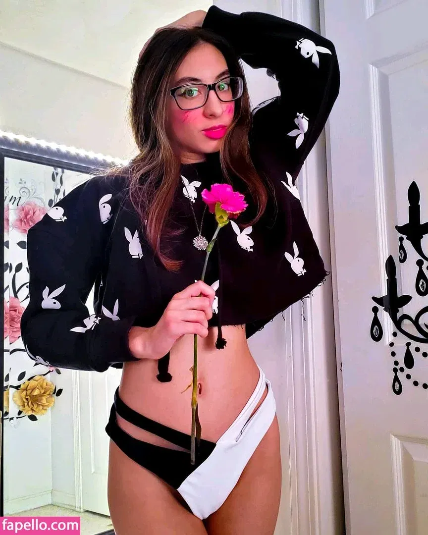 Lexiful Onlyfans Photo Gallery 