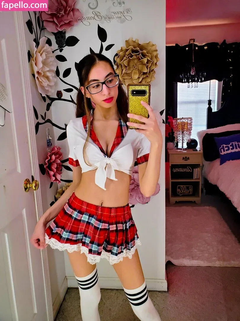 Lexiful Onlyfans Photo Gallery 