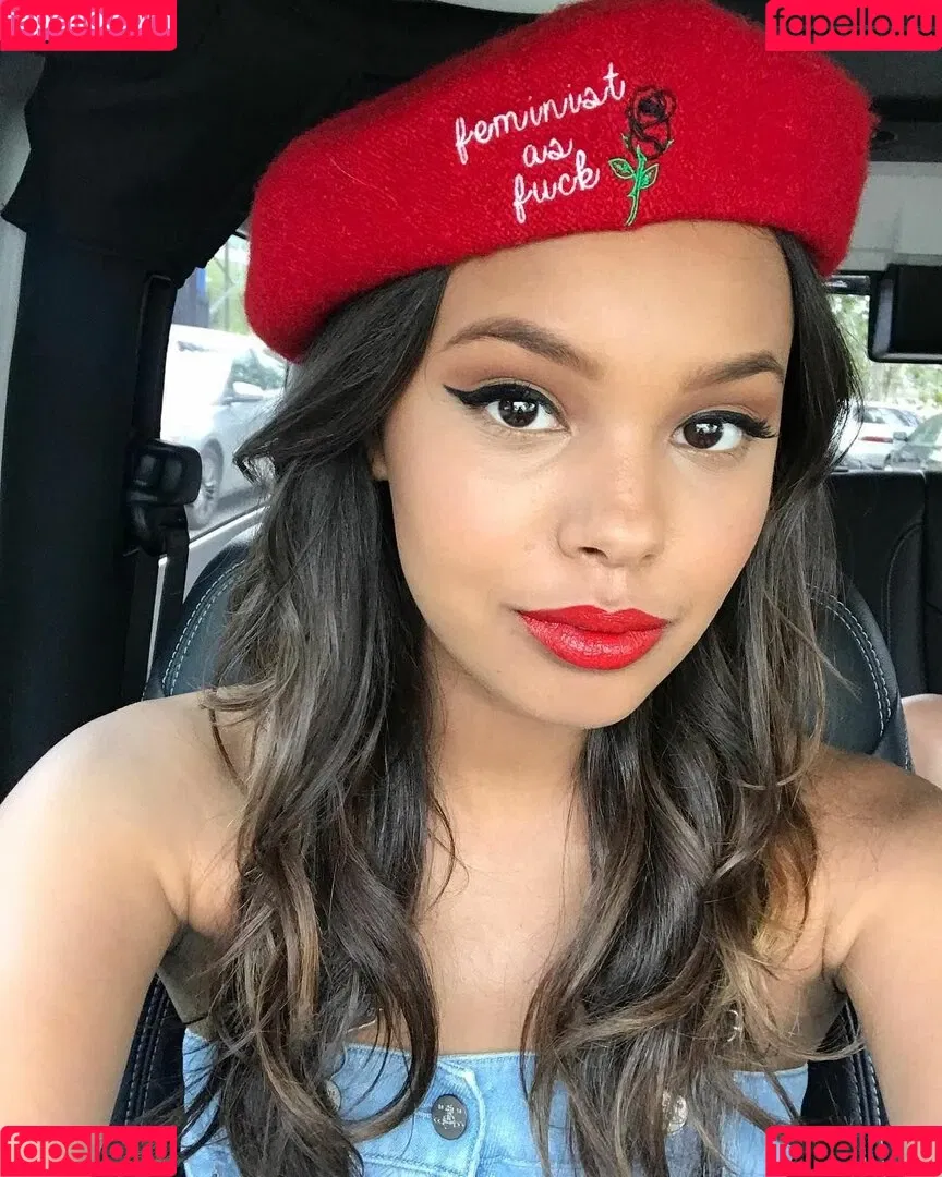 Alisha Boe Onlyfans Photo Gallery 