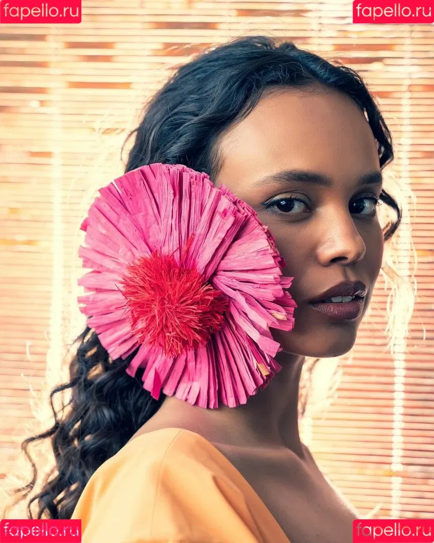 Alisha Boe Onlyfans Photo Gallery 