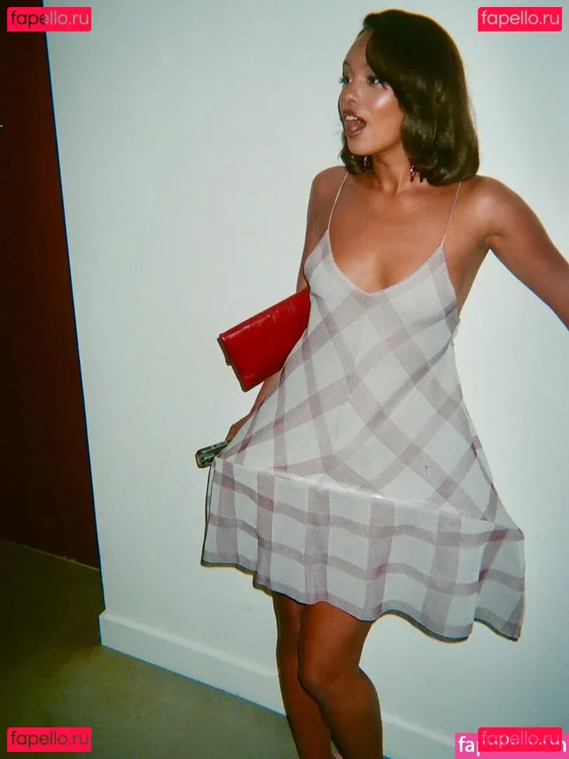 Alisha Boe Onlyfans Photo Gallery 