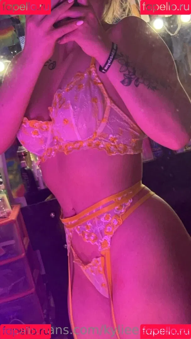 kylieerose777 Onlyfans Photo Gallery 