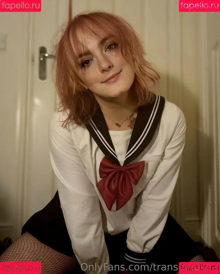 transgirlakira Onlyfans Photo Gallery 