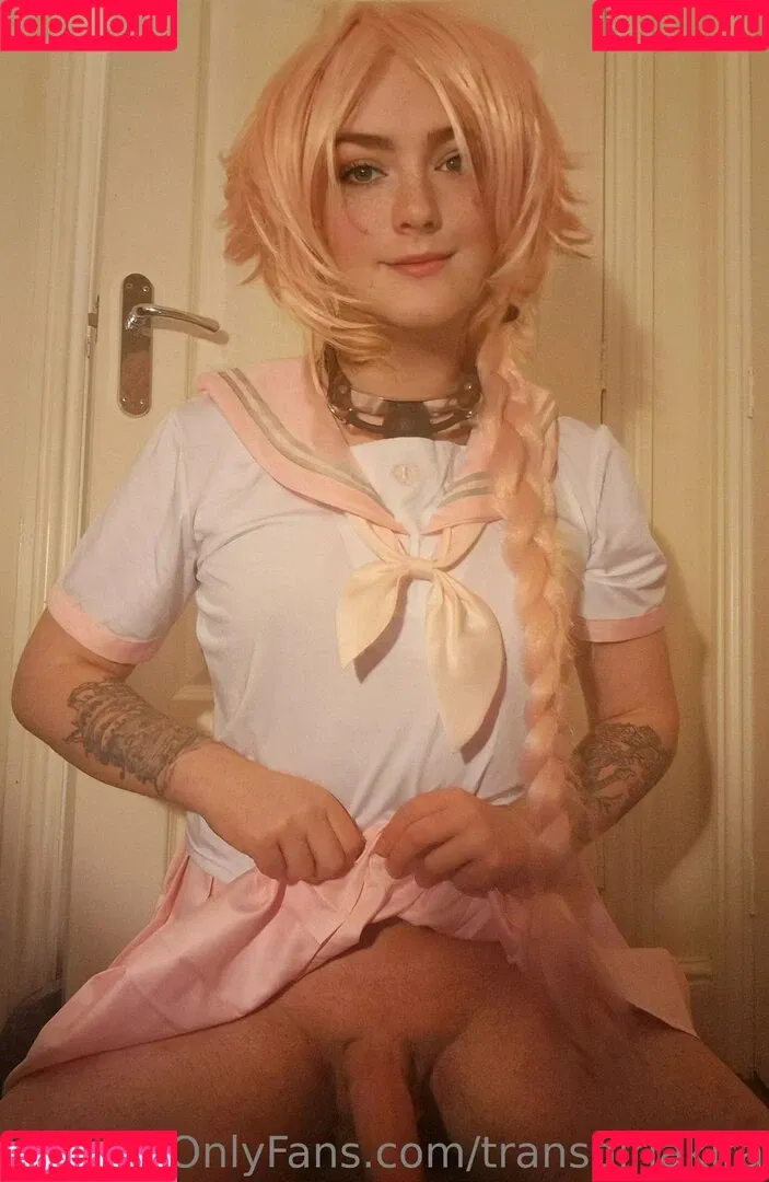 transgirlakira Onlyfans Photo Gallery 