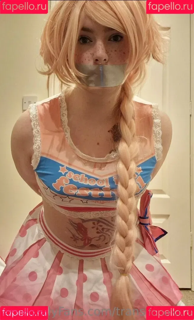 transgirlakira Onlyfans Photo Gallery 