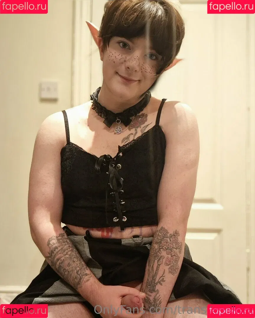 transgirlakira Onlyfans Photo Gallery 