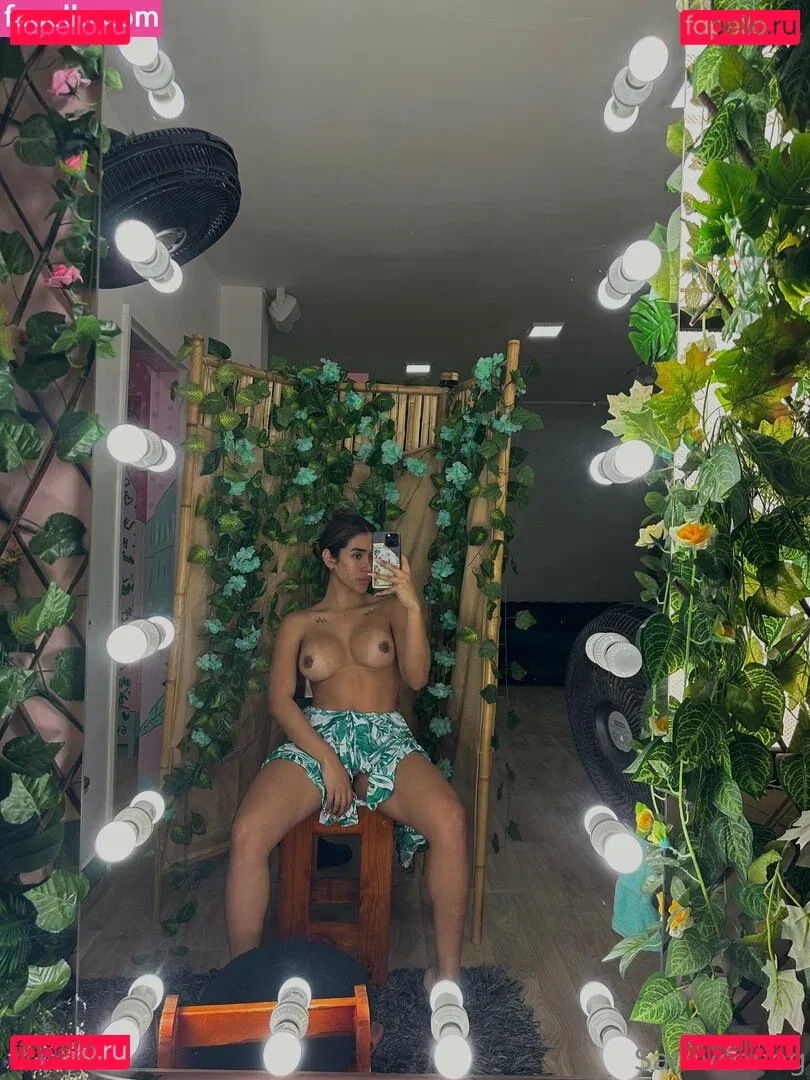 Sara Cano Onlyfans Photo Gallery 