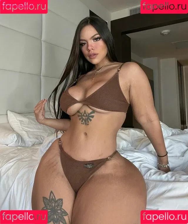 Grace Bon Onlyfans Photo Gallery 