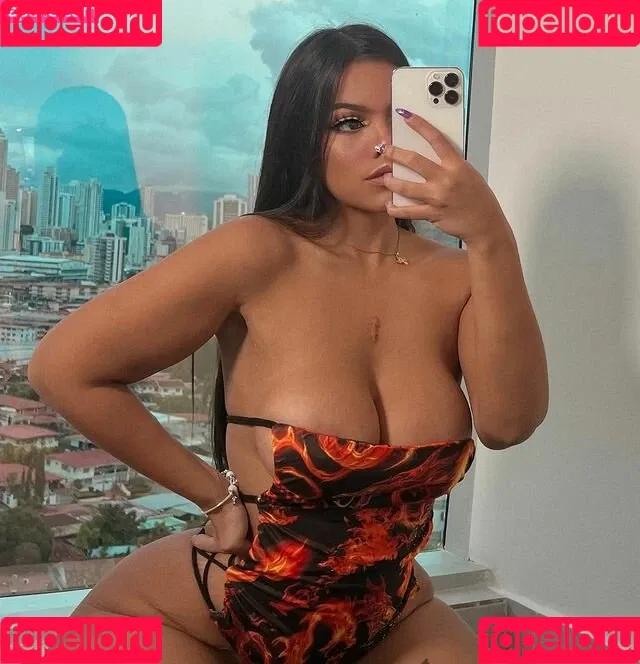 Grace Bon Onlyfans Photo Gallery 