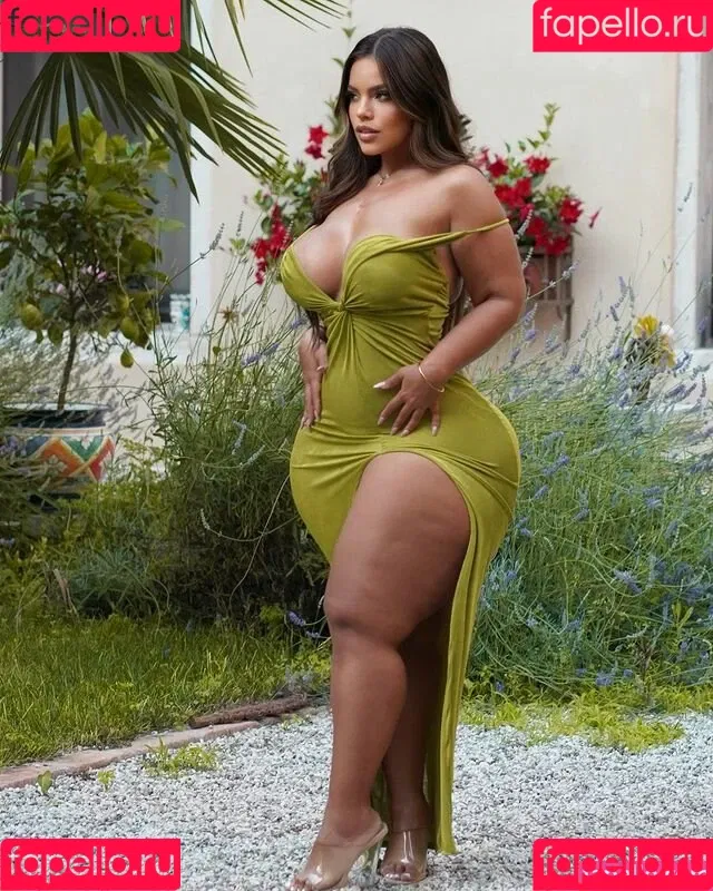 Grace Bon Onlyfans Photo Gallery 