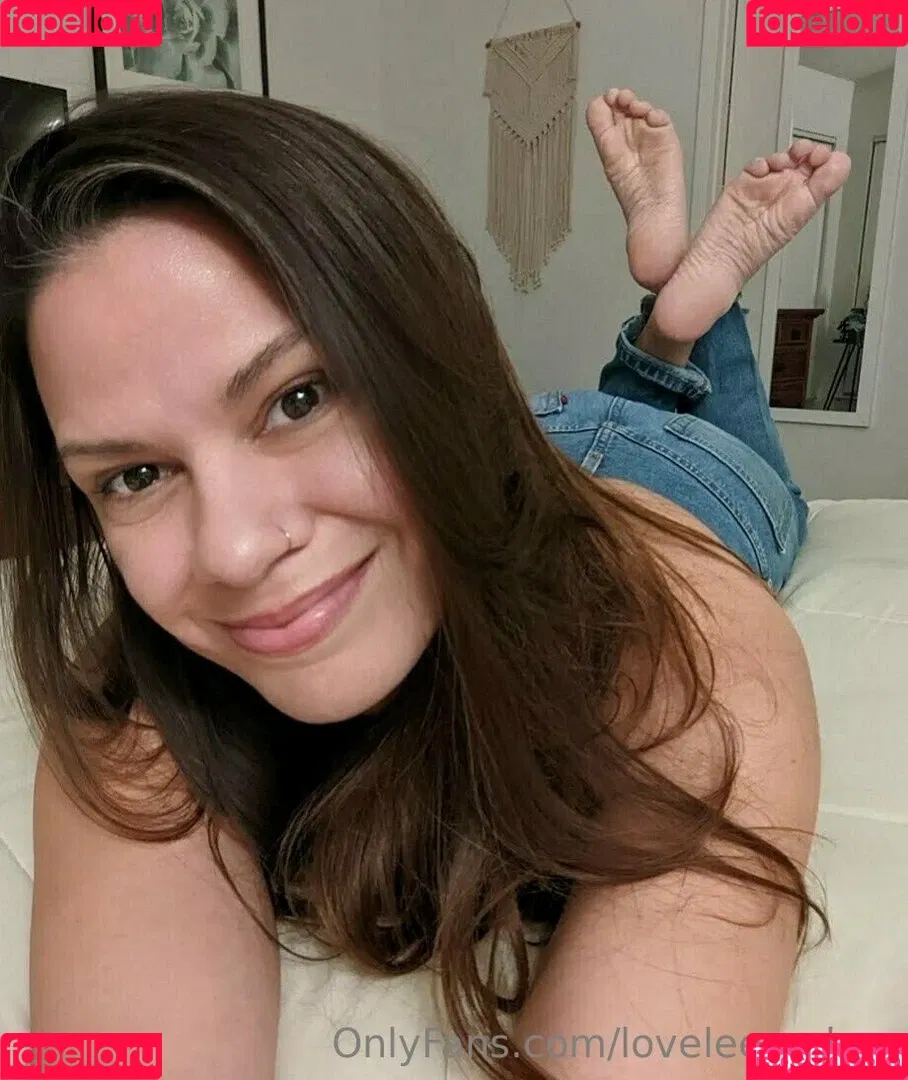 loveleearches Onlyfans Photo Gallery 