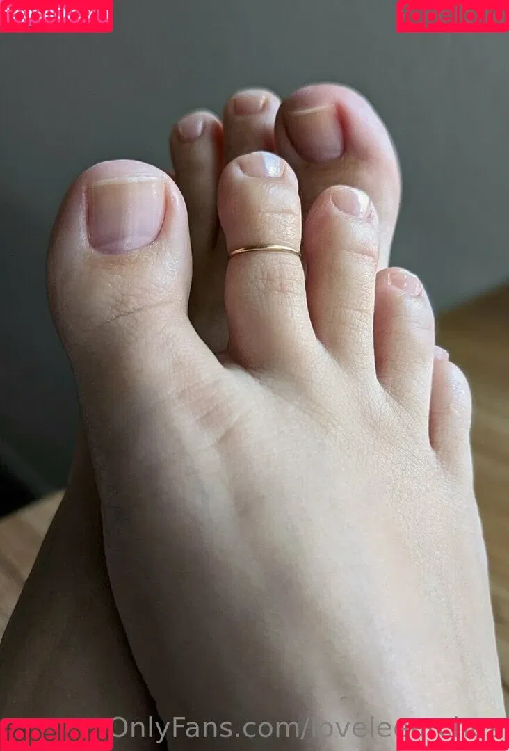 loveleearches Onlyfans Photo Gallery 