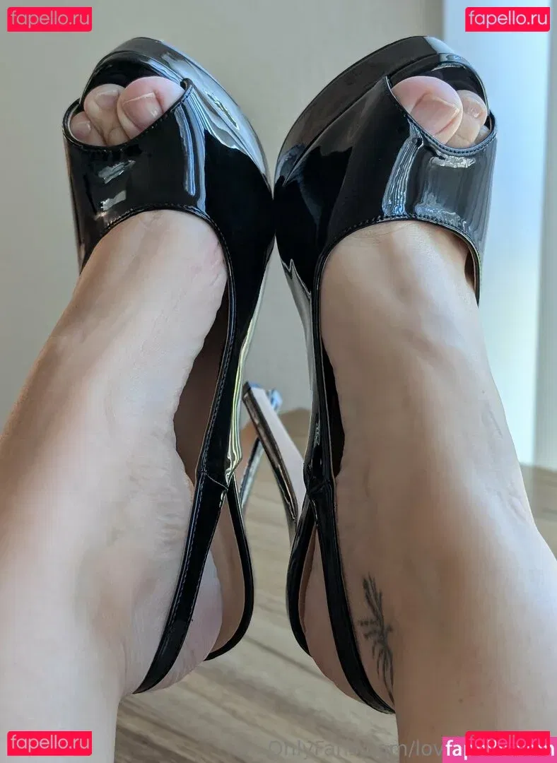 loveleearches Onlyfans Photo Gallery 