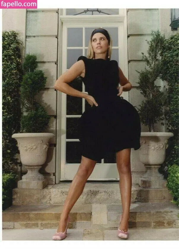 Sofia Richie Onlyfans Photo Gallery 