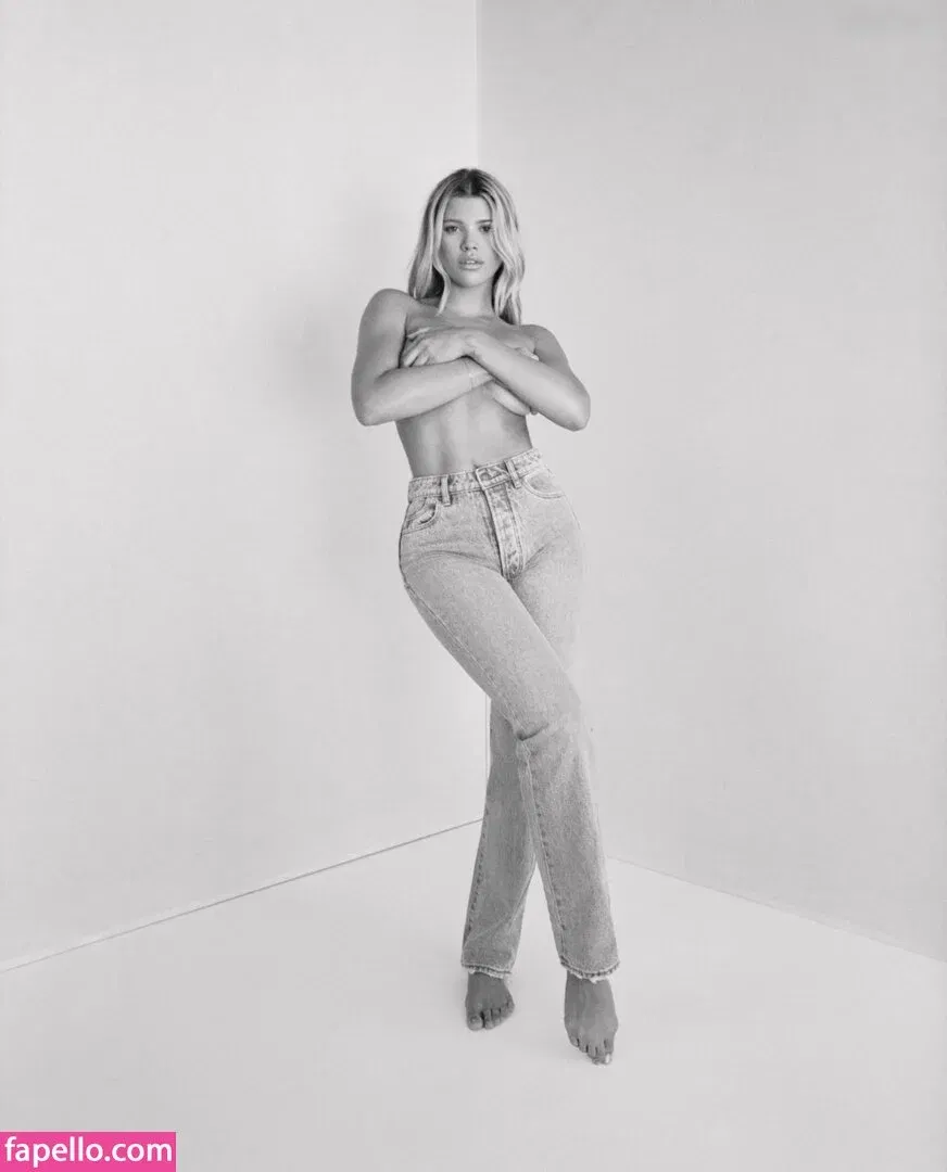 Sofia Richie Onlyfans Photo Gallery 