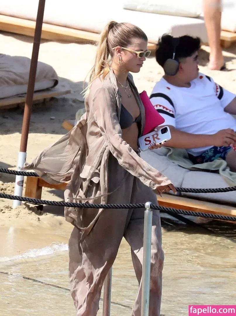 Sofia Richie Onlyfans Photo Gallery 