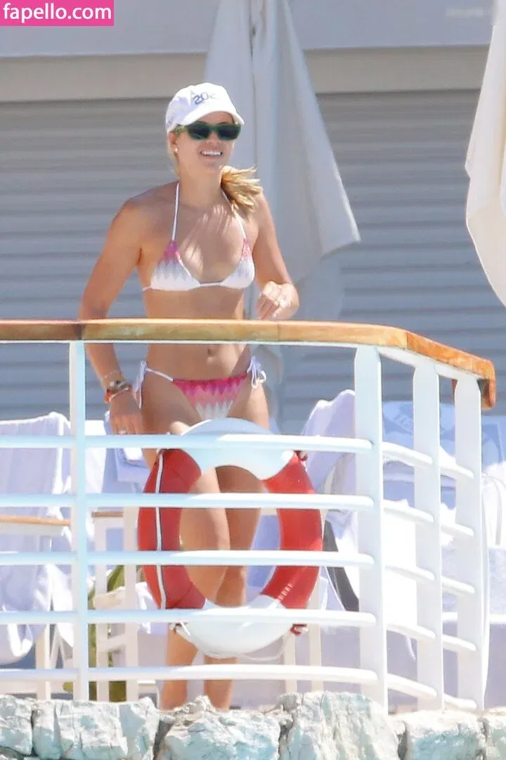 Sofia Richie Onlyfans Photo Gallery 