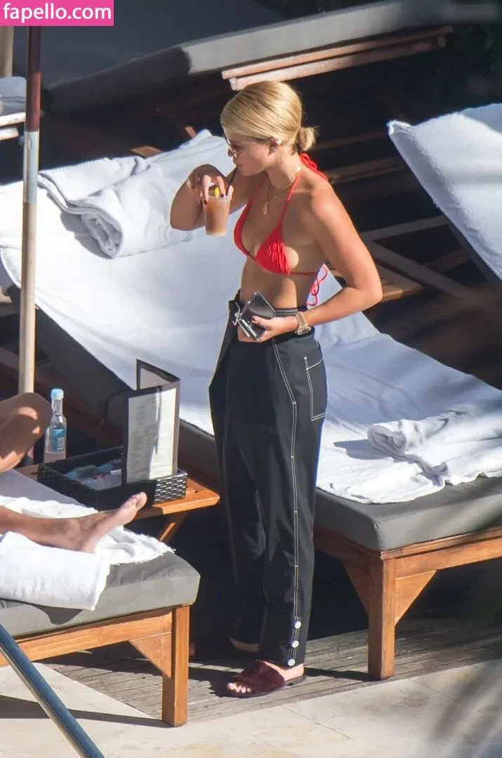 Sofia Richie Onlyfans Photo Gallery 