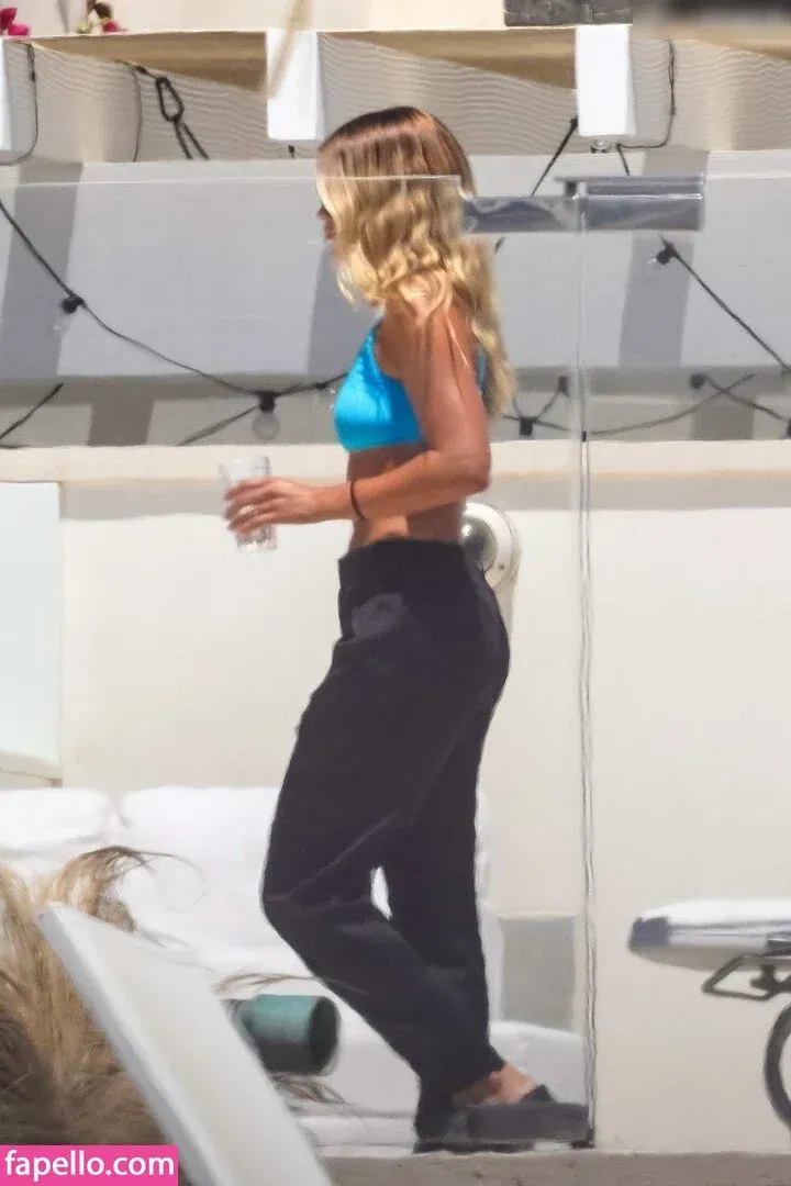 Sofia Richie Onlyfans Photo Gallery 