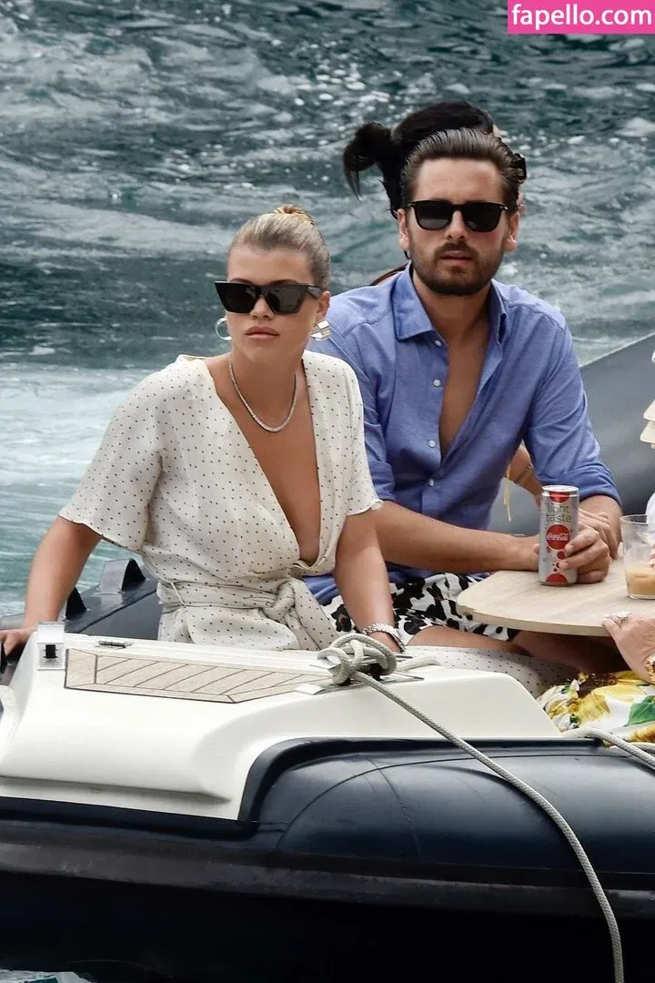 Sofia Richie Onlyfans Photo Gallery 