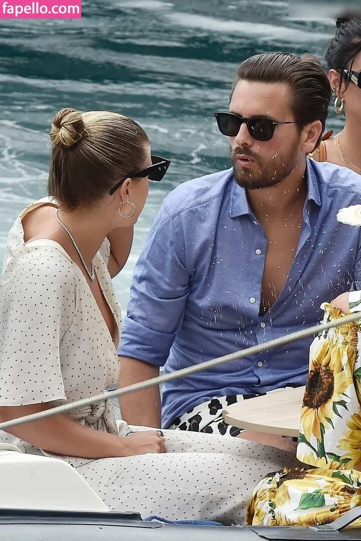 Sofia Richie Onlyfans Photo Gallery 