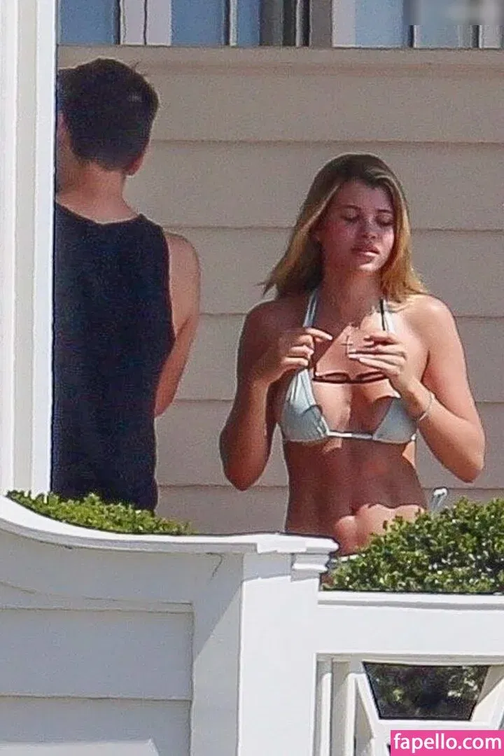 Sofia Richie Onlyfans Photo Gallery 
