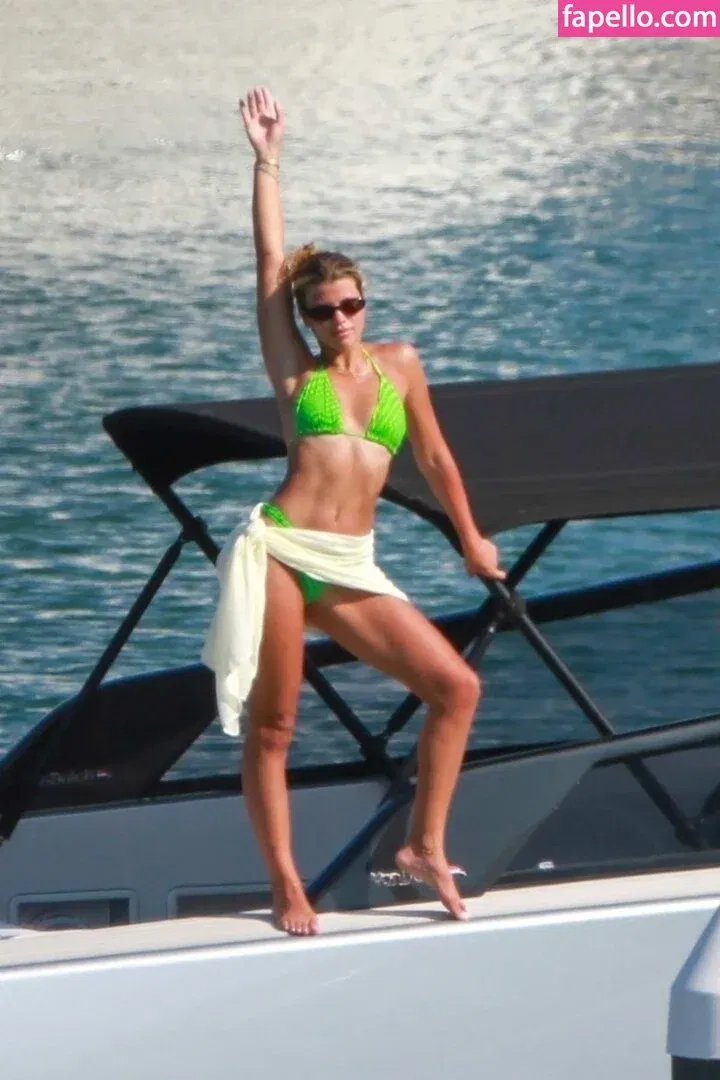 Sofia Richie Onlyfans Photo Gallery 