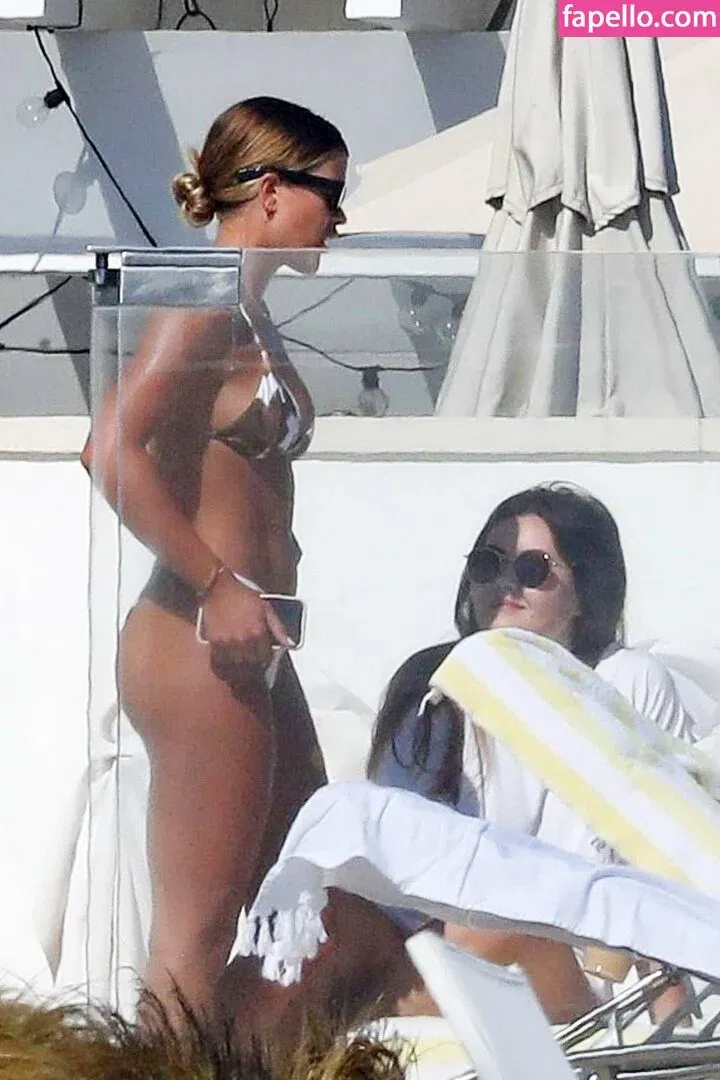 Sofia Richie Onlyfans Photo Gallery 