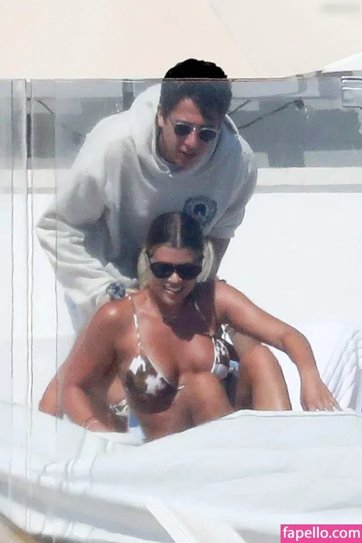 Sofia Richie Onlyfans Photo Gallery 