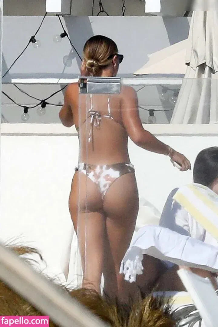 Sofia Richie Onlyfans Photo Gallery 